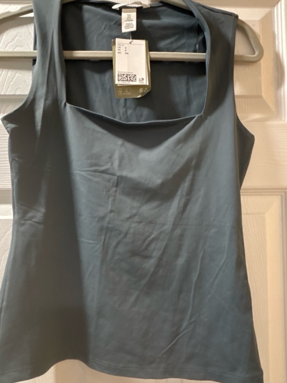 Sleeveless Scoop Neck Women's Top - Slate Blue